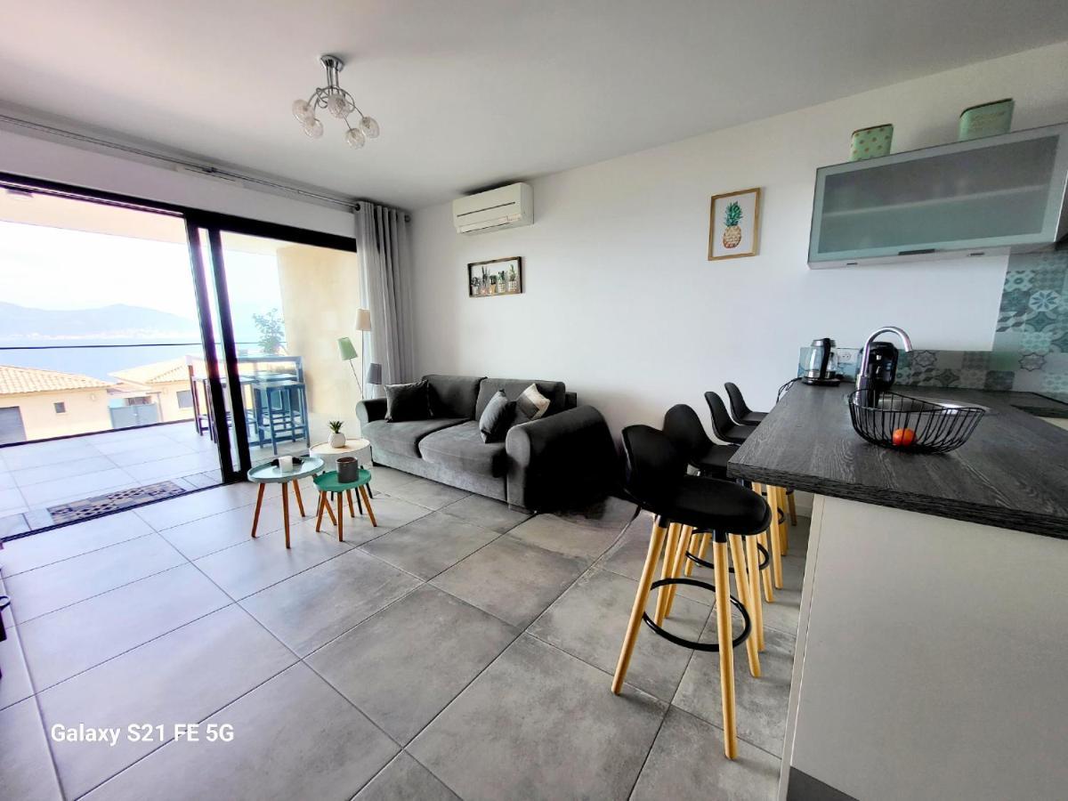 Appartement De Standing Bord De Mer Pietrosella Bagian luar foto